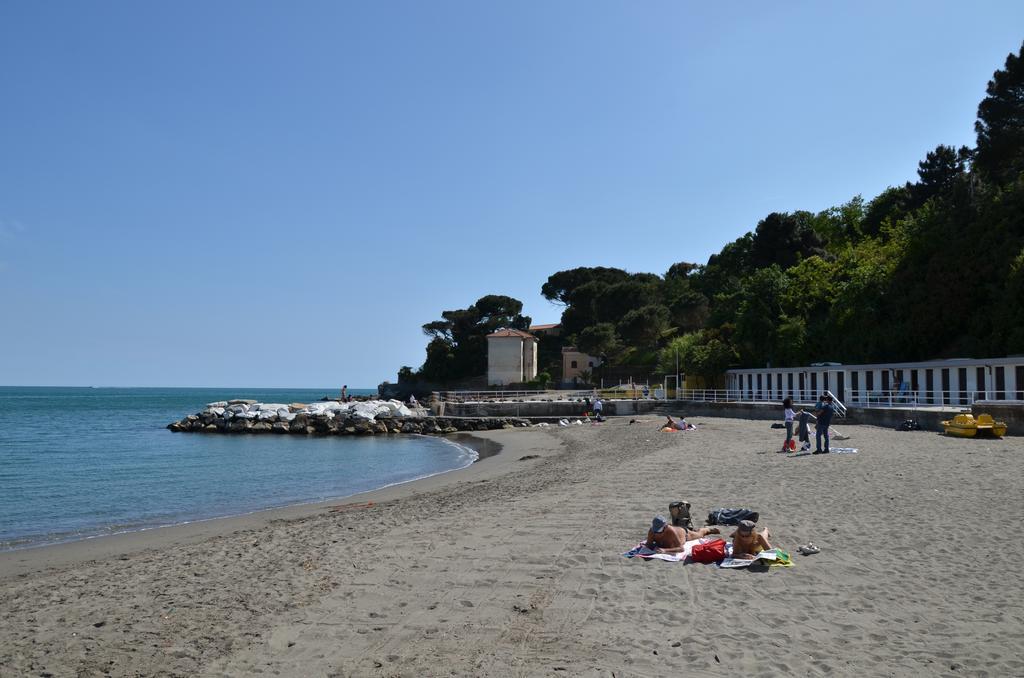 La Perla Del Magra Holidays House Monte Marcello Buitenkant foto